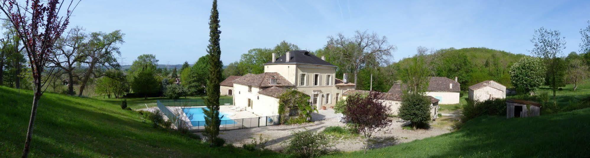 Aux Trois Fontaines Bed and Breakfast Eynesse Buitenkant foto